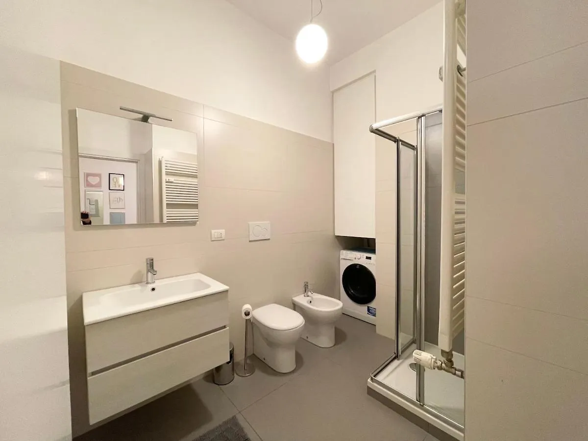 Charming Apartment Centro Navigli Tortona Milano