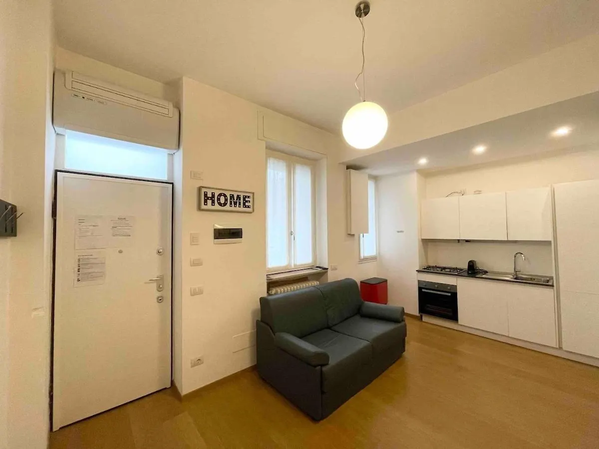 Charming Apartment Centro Navigli Tortona Milan