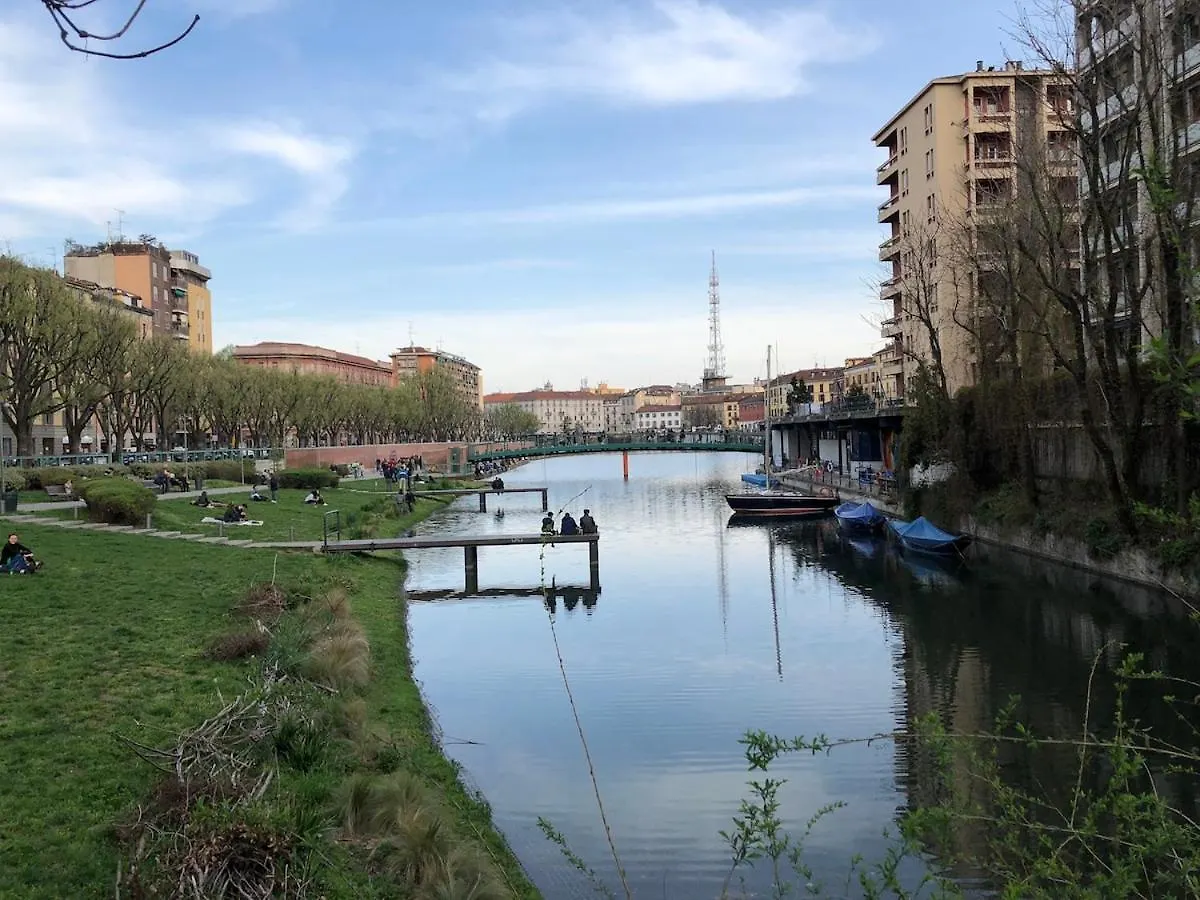 Charming Apartment Centro Navigli Tortona Milan